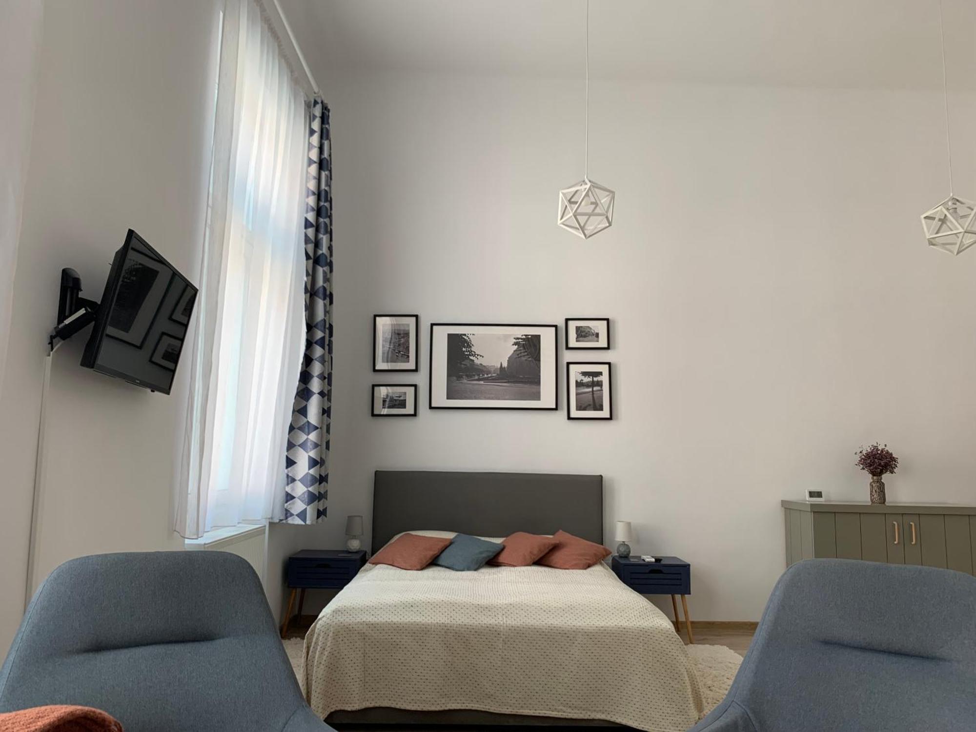 Charming Central Apartments คลูจ-นาโปกา ภายนอก รูปภาพ