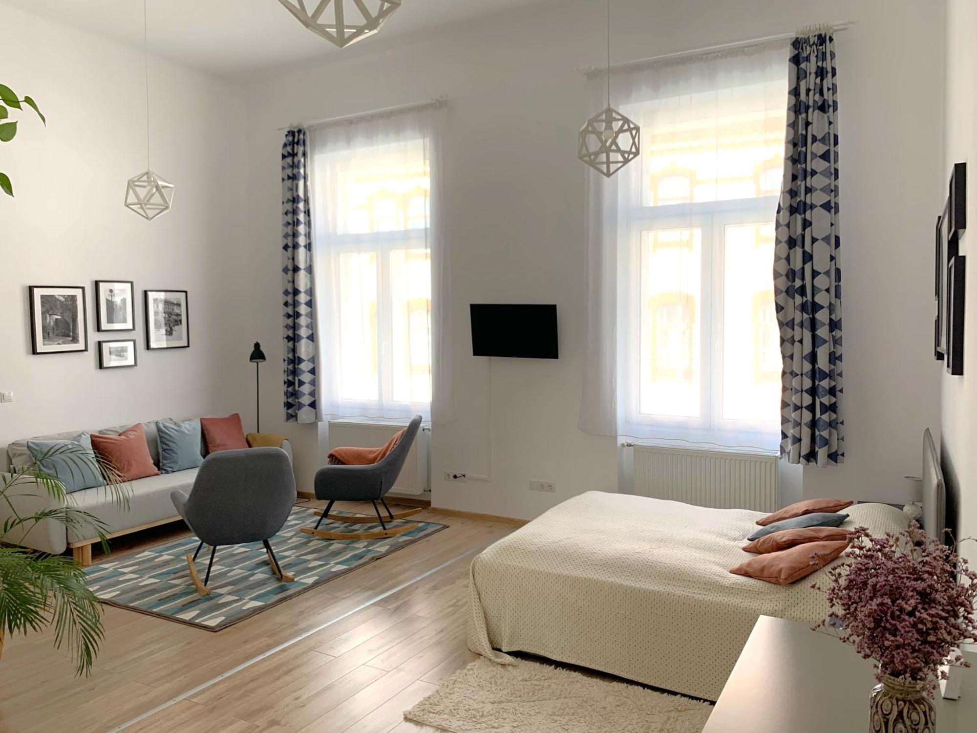 Charming Central Apartments คลูจ-นาโปกา ภายนอก รูปภาพ